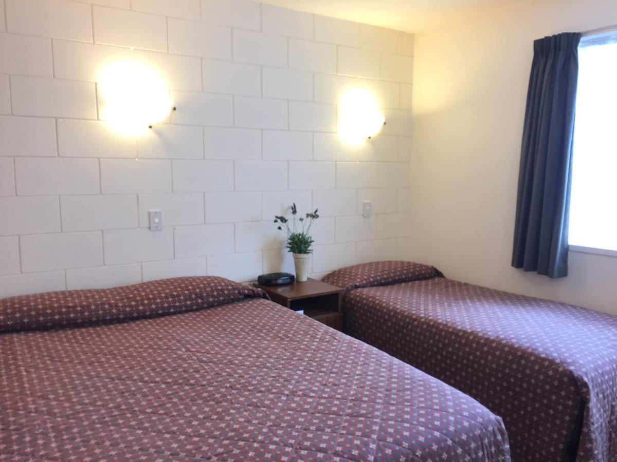 Boundary Court Motor Inn Hamilton Buitenkant foto