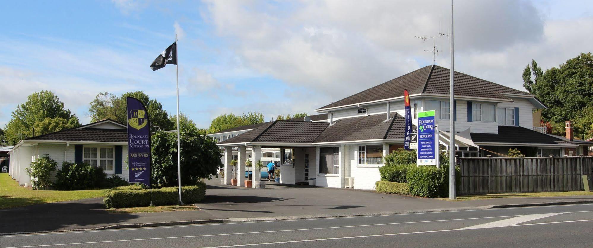 Boundary Court Motor Inn Hamilton Buitenkant foto